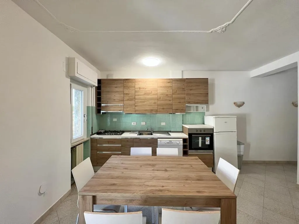 Appartamento Follonica House 0*,